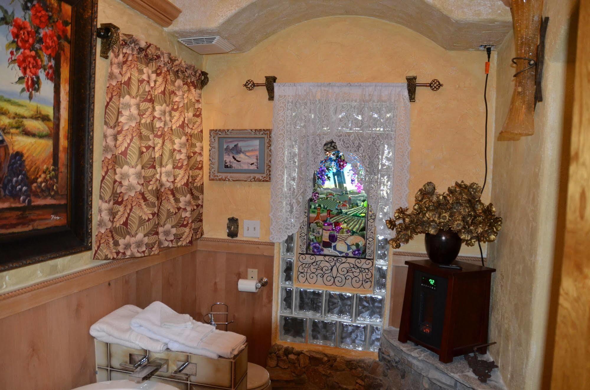 Where Eagles Fly Bed & Breakfast Elk Point Экстерьер фото