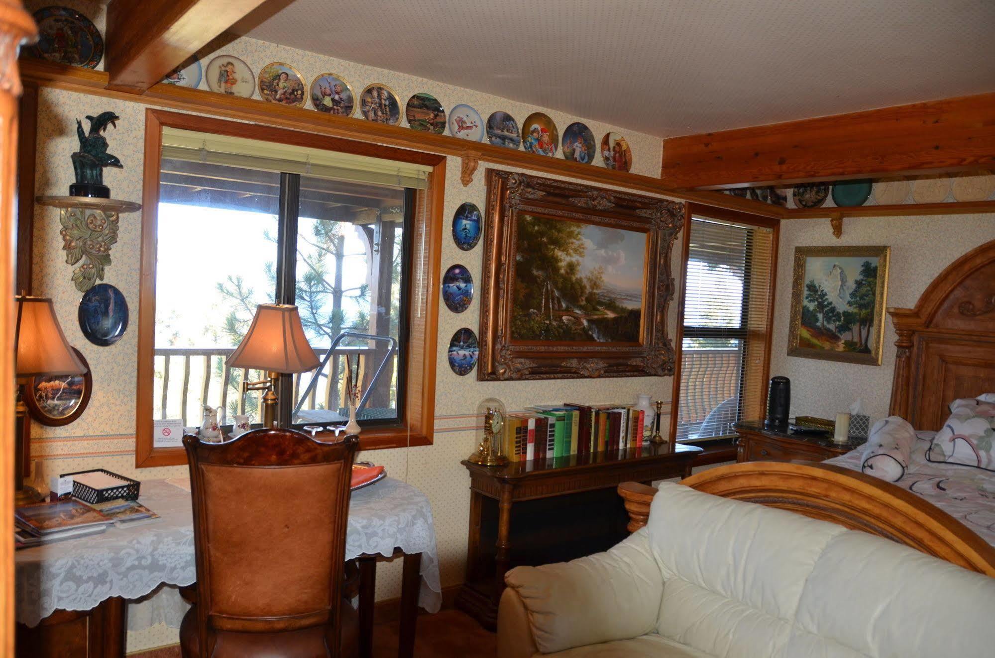 Where Eagles Fly Bed & Breakfast Elk Point Экстерьер фото