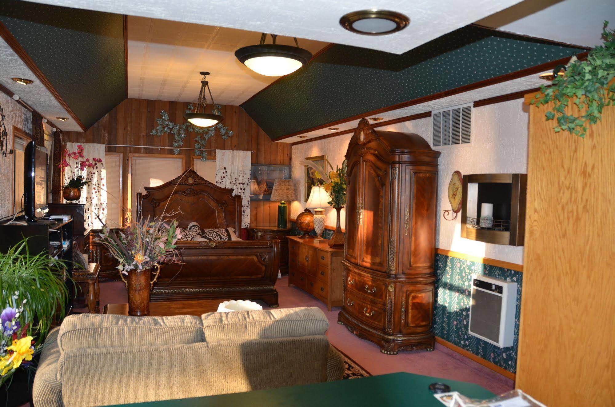 Where Eagles Fly Bed & Breakfast Elk Point Экстерьер фото